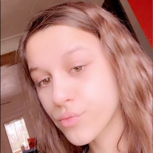 Meet your Posher, Heidi